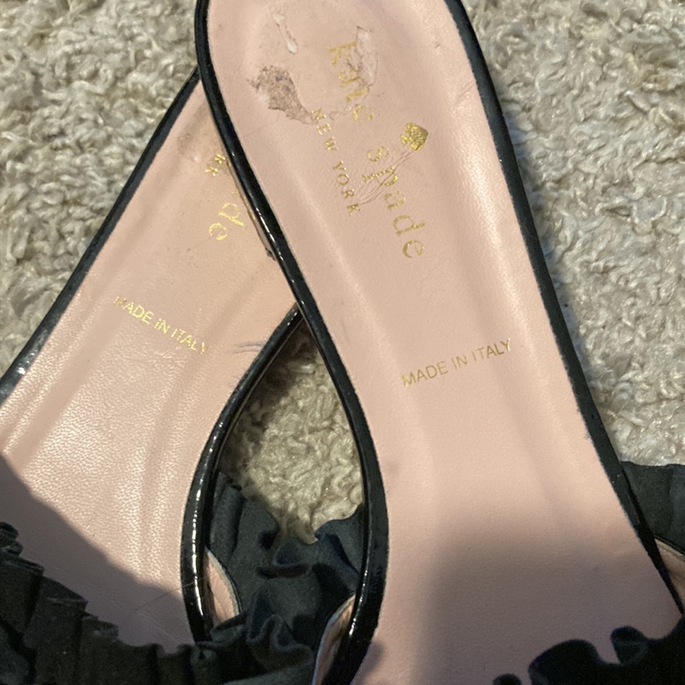Kate Spade Ruffle Mules 7.5 - Picture 3 of 4